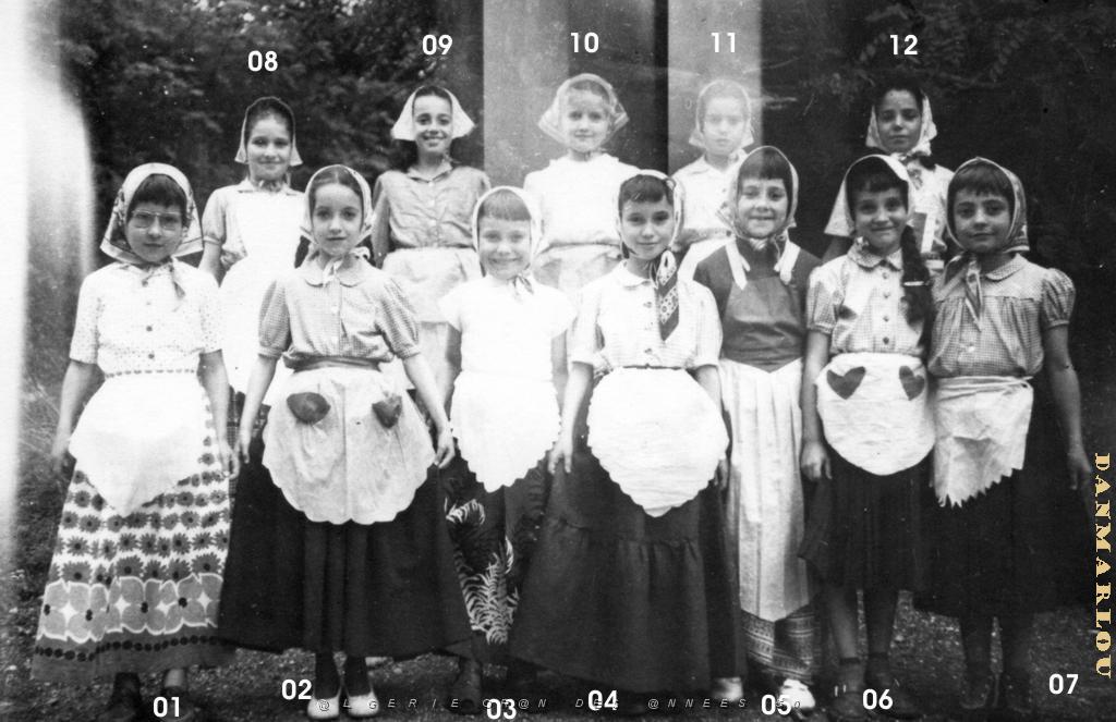 COLO LE LEZERT CASTRES TARN DAMES AFRICAINES MARAVAL 1956 N03.JPG